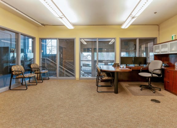 Leasing Center at Blue Ribbon Lofts, Milwaukee, WI