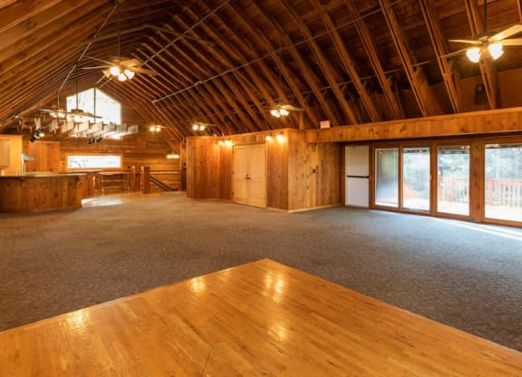 Clubhouse at ReNew at Neill Lake, Eden Prairie, MN, 55344