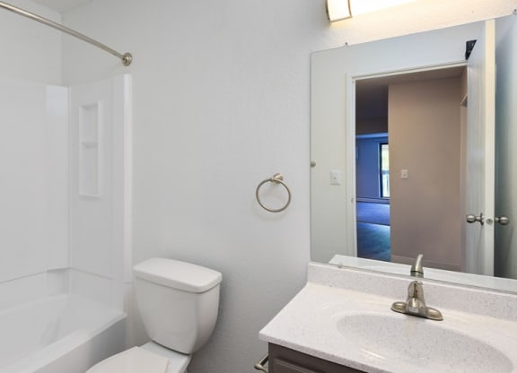 Oval Tub at ReNew at Neill Lake, Eden Prairie, Minnesota