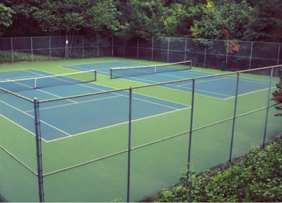 Tennis Courts at The Bluffs at Mountain Park, Lake Oswego, OR, 97035
