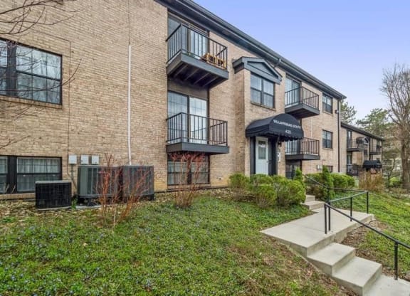 Courtyard View at Williamsburg South, Pittsburgh
