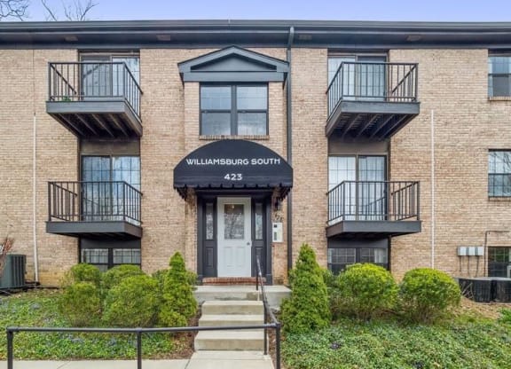 Entrance View at Williamsburg South, Pittsburgh, Pennsylvania