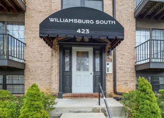 Entrance at Williamsburg South, Pittsburgh, 15228