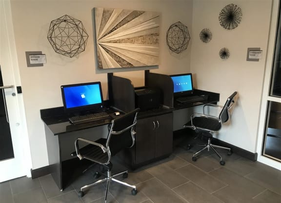 Work at Residences at the Street, Washington