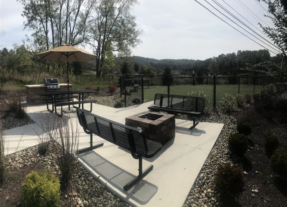 Grill at Residences at the Street, Pennsylvania