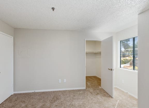 Hardwood Floors at ReNew on Summerfield, Vacaville, CA