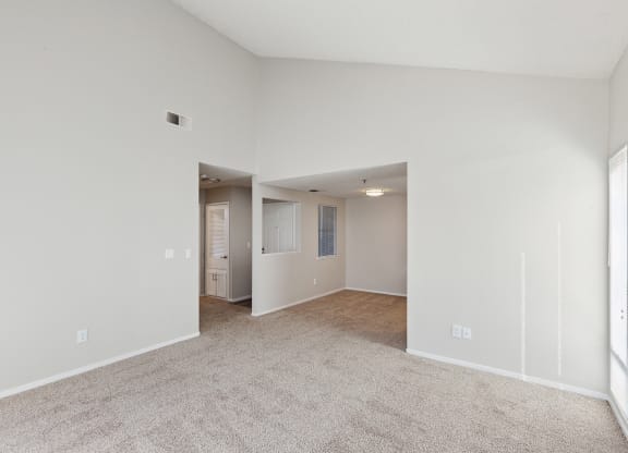 Carpeted Living Area at ReNew on Summerfield, Vacaville, California