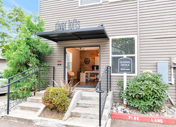 Leasing office entrance at River Lofts Apartments, Tualatin, OR, 97062