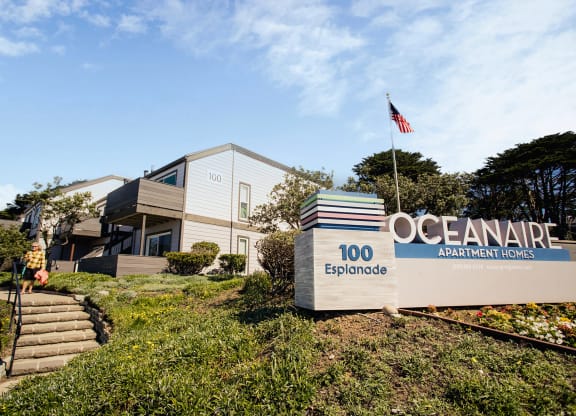 Exterior of Oceanaire