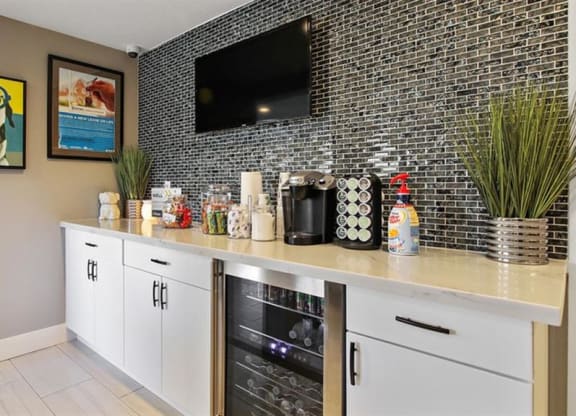 Coffee Bar at The Clubhouse at Port Orchard, Port Orchard, 98366