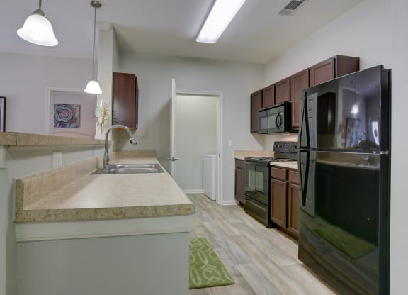 heights at converse apartments inside kitchen view