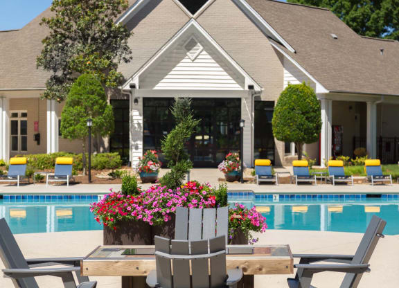 Whitehall Estates Apartments - Pool Deck