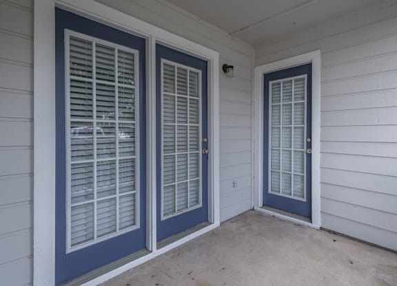 Eclipse Apartments Duluth GA apartment homes with private balcony