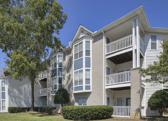 spacious pet-friendly community exterior at Whitehall Estate apartments in Charlotte NC