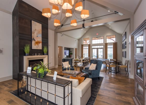 the estates at tanglewood|living room at The Whitworth, Williamsburg, VA