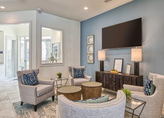 Clubroom With TV at Sapphire at Centerpointe, Midlothian, VA