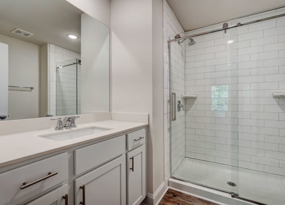 White Bathroom at Brighton Townhomes in Acworth, GA 30102