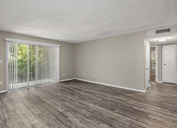Living Room at Lifestyle at Shreveport Apartments, Shreveport, 71109