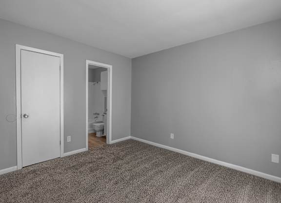 Carpeted Bedroom at Lifestyle at Shreveport Apartments, Shreveport, 71109