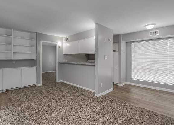 Kitchen Unit at Lifestyle at Shreveport Apartments, Shreveport, Louisiana