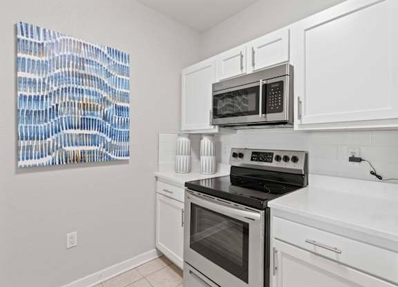 Stainless Steel Appliances at Elan Apartments, Fort Walton Beach, FL 32547
