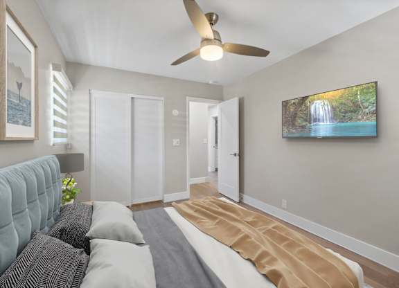 Bedroom With Ceiling Fan at Ocean Edge @ Laguna Beach, California