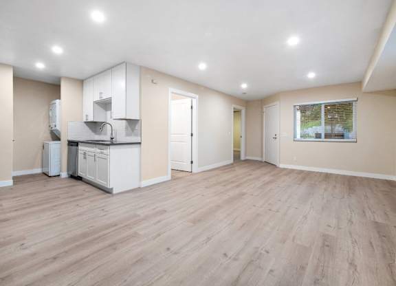 Spacious Living Area at Sunset Cliffs Apartments, Vista, California