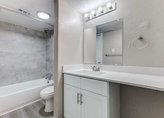 Modern Bathroom at Carisma, Texas