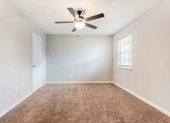 Master Carpeting at Rosewood at Colony Square, Rocky Mount, North Carolina