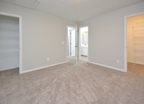 bedroom at Bennett, Greenville, NC, 27858
