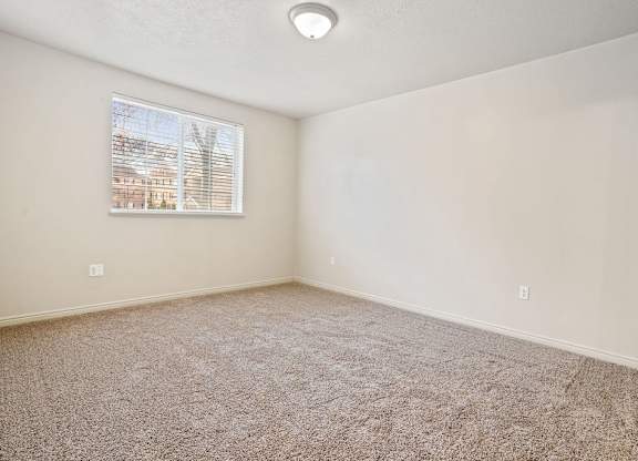Deer Creek Village Apartments for rent in Layton, UT