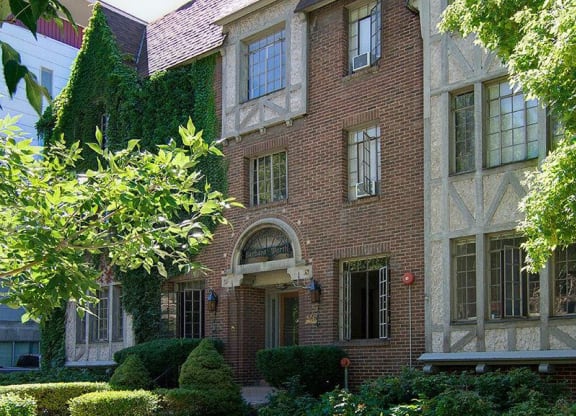photo of the The Barbara Worth Apartments in Downtown Salt Lake City, Utah