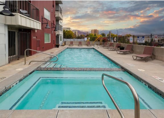 photo of the swimming pool and hot tub at The Lotus Apartments in Downtown Salt Lake City, Utah