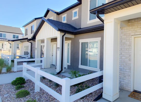 exterior photo of VALO at South Haven Farms townhomes in Payson, UT