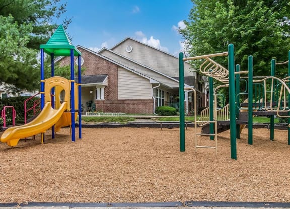 Playground at Waterford at Sterling Place, Lancaster