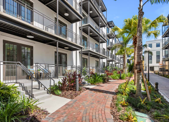 the preserve at city center apartments exterior view at Casa Marti, Florida, 33605