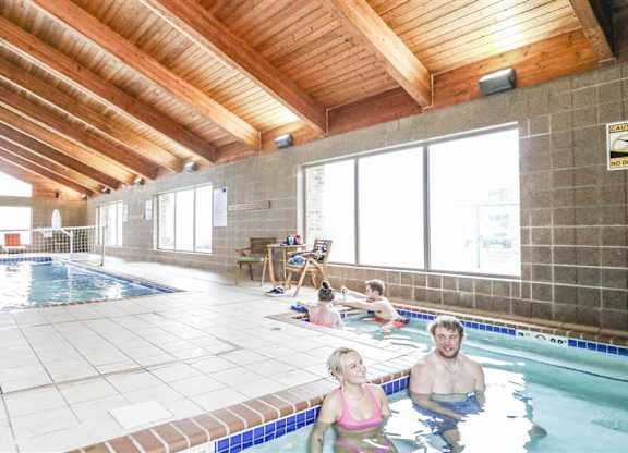 a group of people in a swimming pool at Boulder Ridge, Minnesota