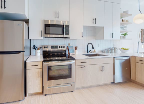 Kitchen appliances at CityLine Apartments, Minneapolis, MN