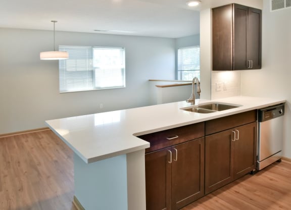 1 bedroom kitchen and dining