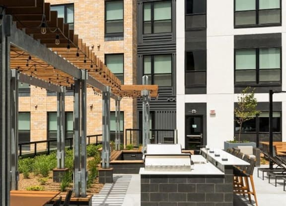 Outdoor Kitchenm at Residences at 1700, Minnesota, 55305