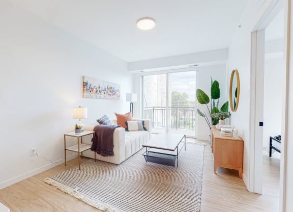 decor at CityLine Apartments, Minnesota, 55406