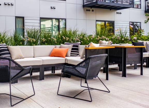 Outdoor Living Areas at The Mason, St. Paul, MN, 55114