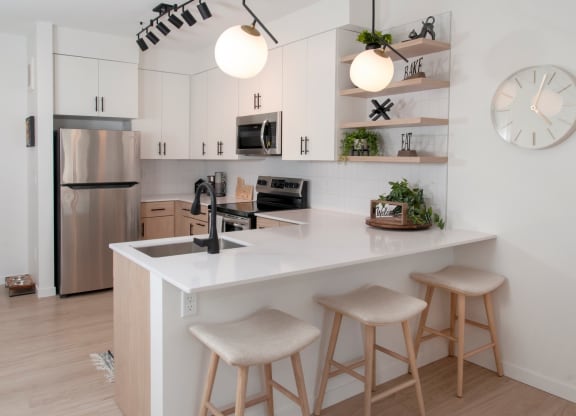 Gourmet Kitchen With Island at CityLine Apartments, Minneapolis, MN, 55406