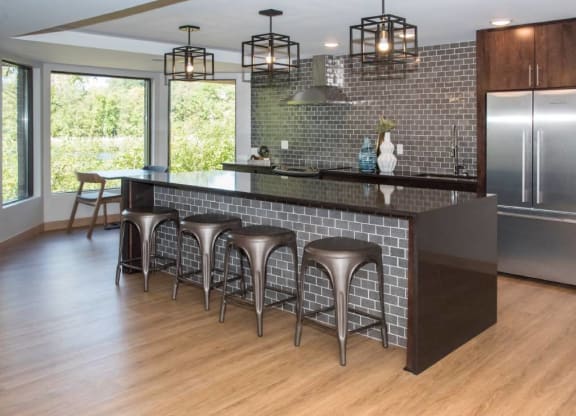 Friendly Environment at Aspenwoods Apartments, Eagan