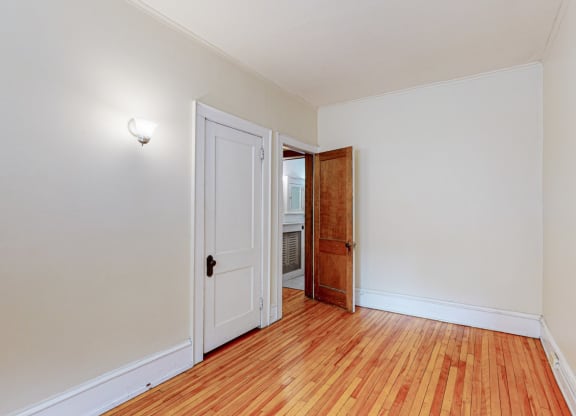 Sibley_3br_bedroom2