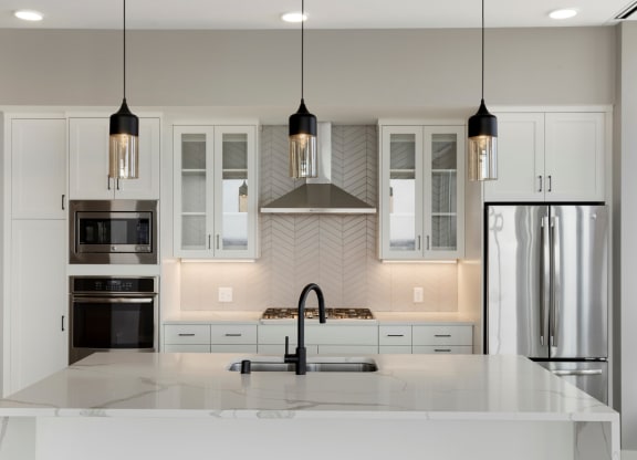 Well Organised Kitchen at Calhoun Towers, Minnesota, 55416