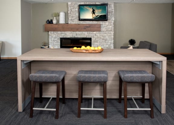 ChaskaPlaceApartments_Chaska_MN_Community Room