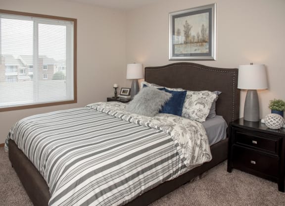 Classic 2 bedroom, 1.5 bath, bedroom at Cinnamon Ridge Apartments, Eagan