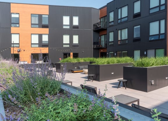 Outdoor Living Area at CityLine Apartments, Minneapolis, Minnesota