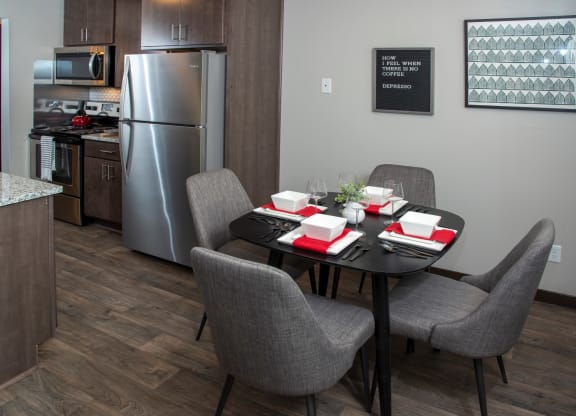 kitchen and dining area at Eagan Place Apartments, Eagan, MN